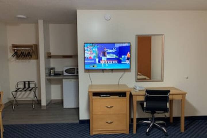 Room 49 of 144