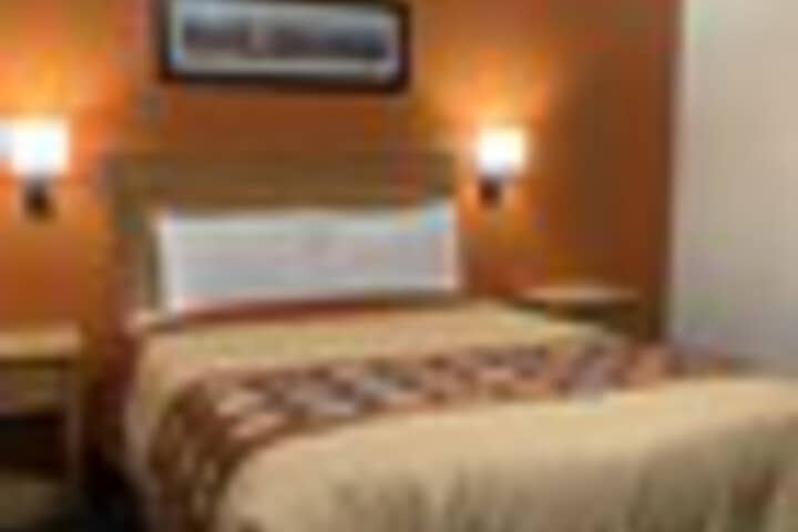 Room 20 of 144